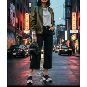 Snidel Slip On Tan & Navy High Colorblock Tops Size 7 Luxury